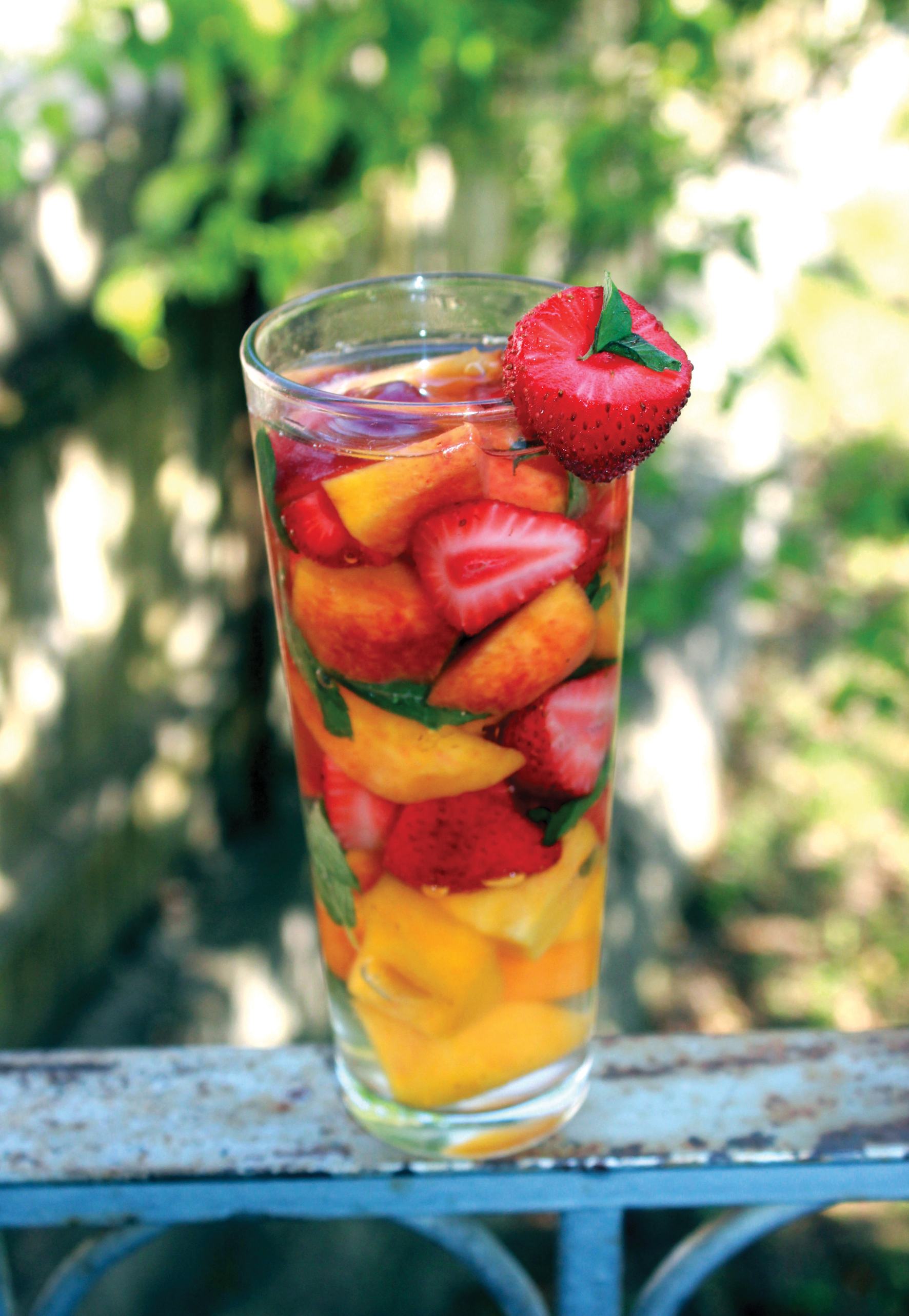 ხილის ლიმონათი თაფლით - Gemrielia.ge