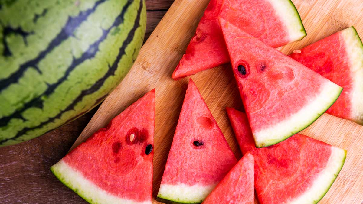 cr-health-inlinehero-is-watermelon-good-for-you-0722-1785220847.jpg
